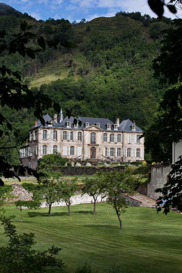 Chateau Gudanes e a história de uma família australiana que comprou um castelo de 94 quartos