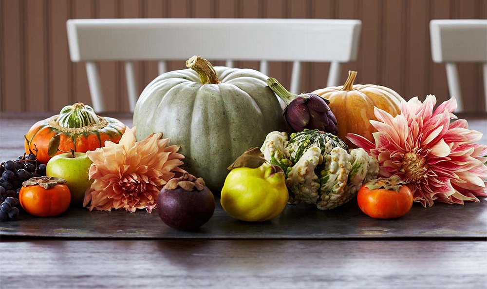 Leia mais sobre o artigo Centro de mesa com frutas e legumes em 4 passos